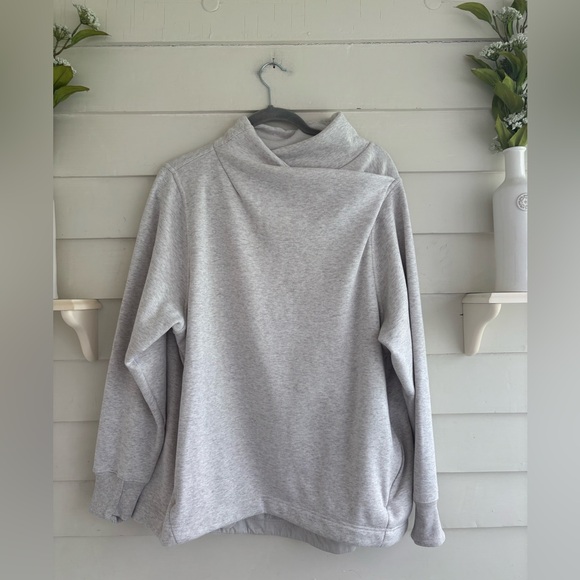 Athleta Cozy Karma Twisted Neck Sweatshirt Women’s Size 1X - Picture 2 of 13